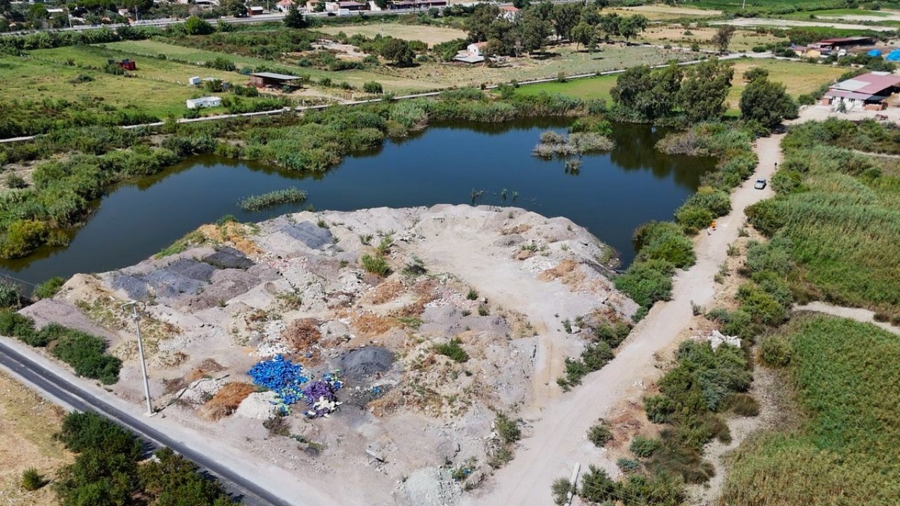 Aydın’da sulak alanlara moloz tehdidi