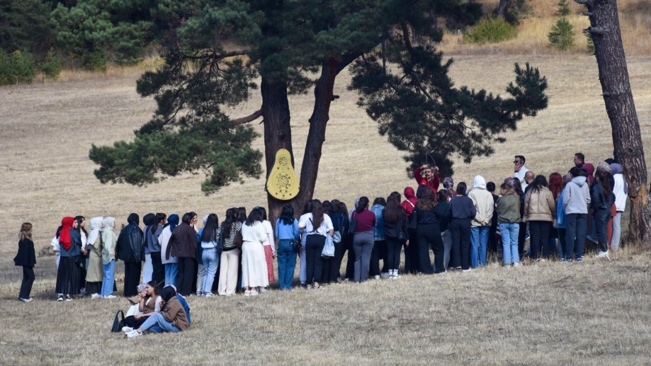 Öğrenciler doğa ile iç içe eğlendi