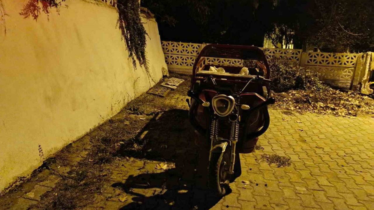 Bilecik’te devrilen üç tekerlekli motosiklette bulunan 2 kişi yaralandı