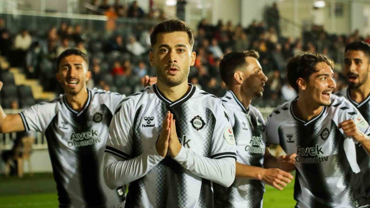 Altay’da skor yükü Ali Kızılkuyu’da