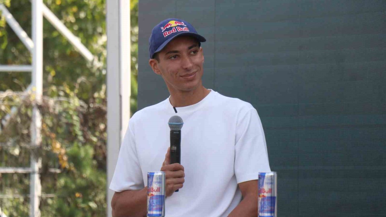 Toprak Razgatlıoğlu: "Hedefimiz her zaman kazanmak ve şampiyonluk elde etmek"