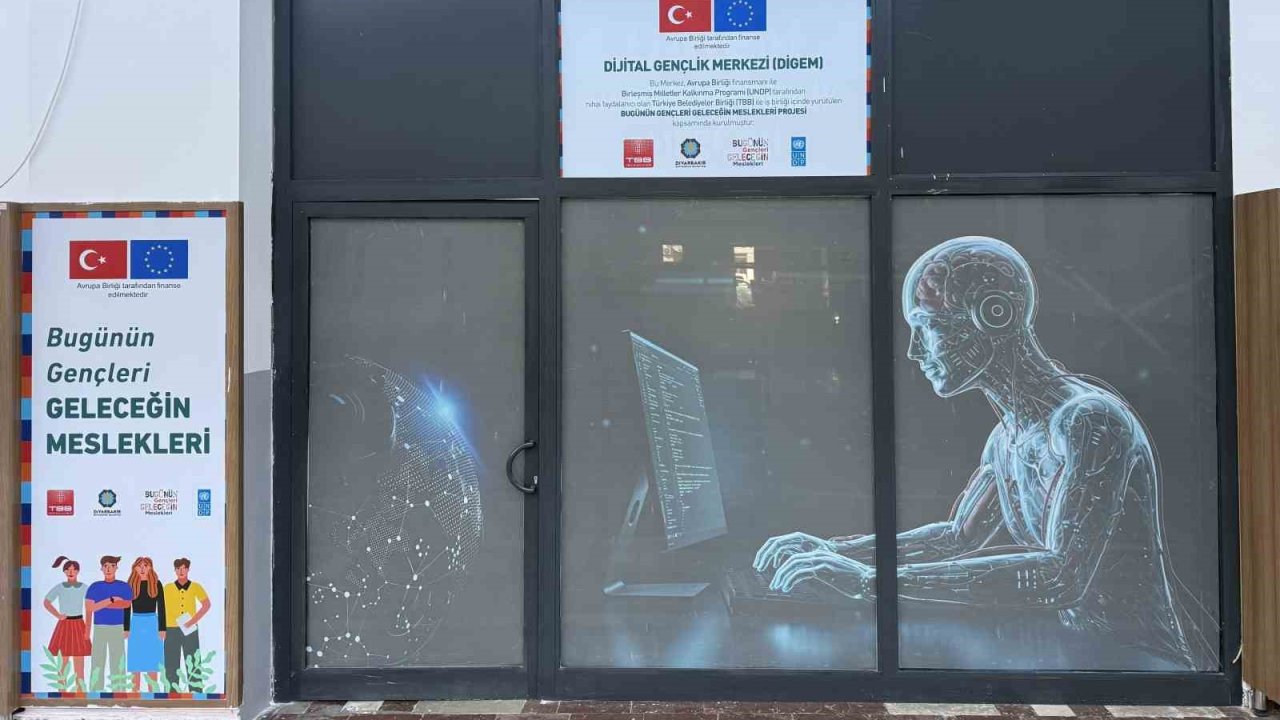 Diyarbakır’da Dijital Gençlik Merkezi açılıyor