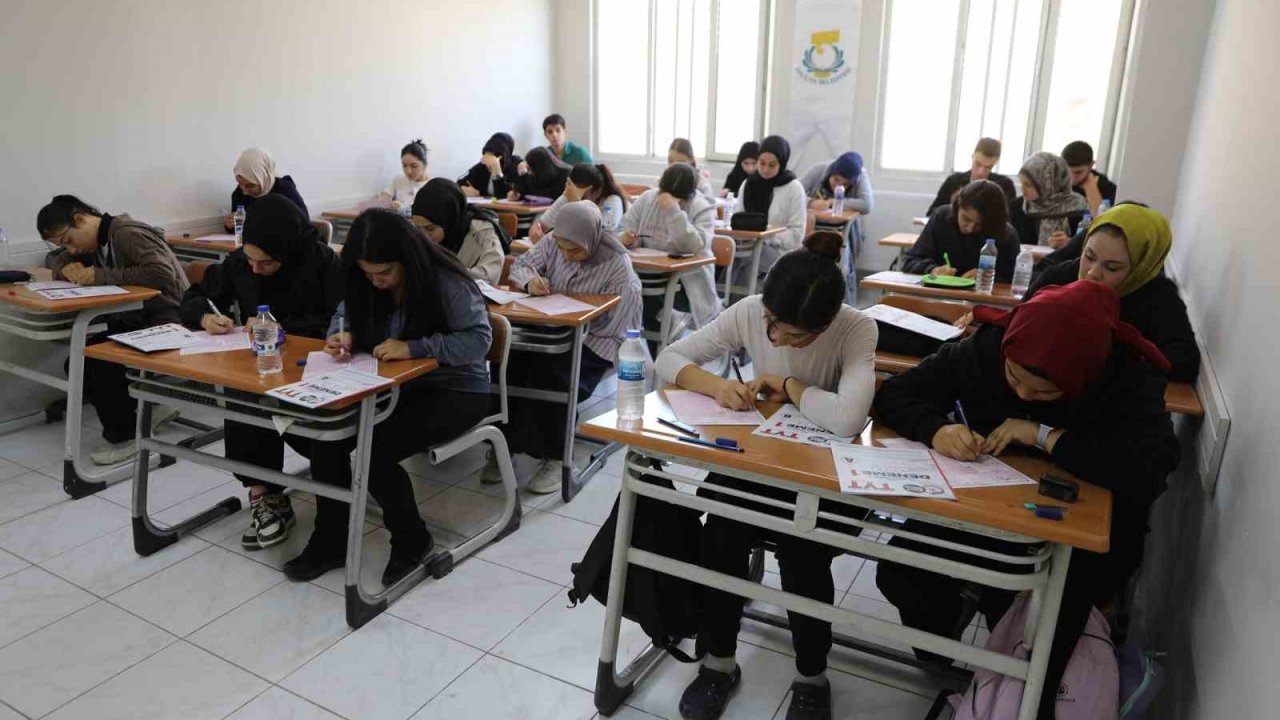 Haliliye Belediyesi’nden öğrencilere Türkiye geneli deneme sınavı