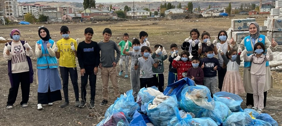 TDV Kars Şubesi Kadın Kollarından Çevre Farkındalığı Etkinliği