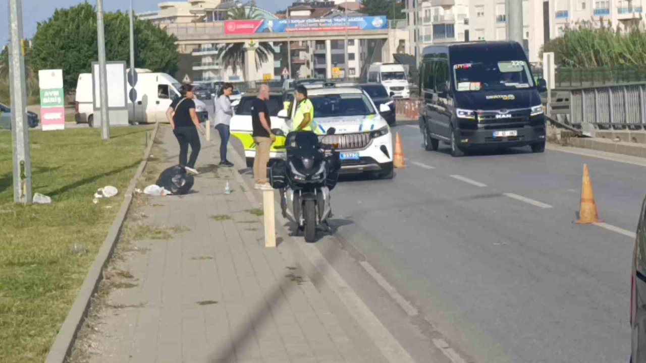 Manavgat’ta motosiklet ile otomobil çarpıştı: 1 yaralı