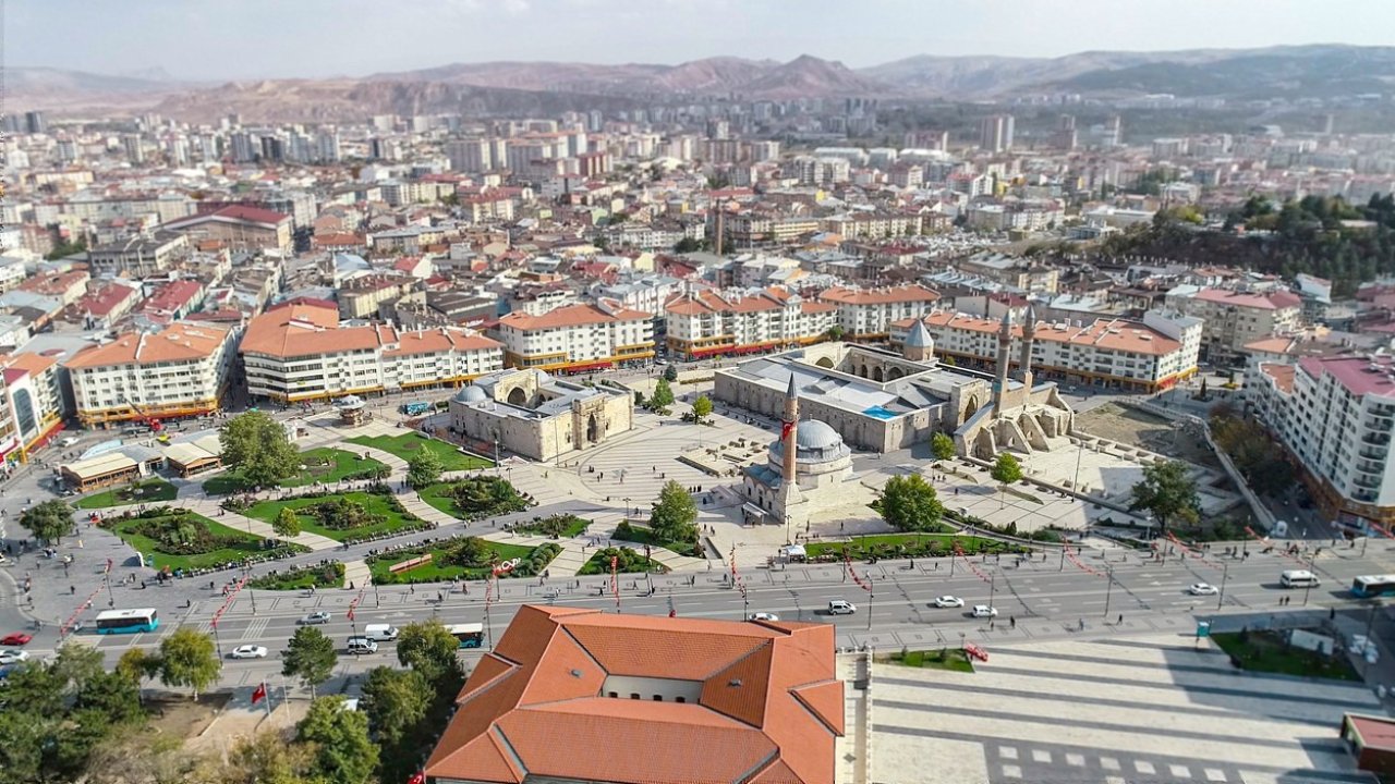 Sivas’ta araç sayısı 213 bini geçti