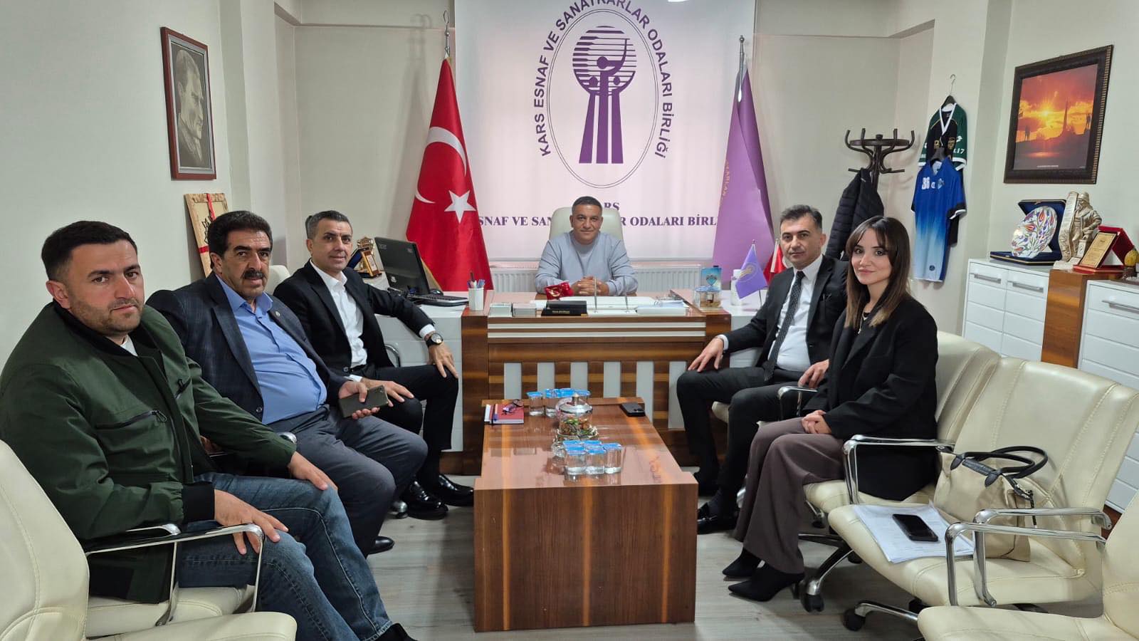 Kars ESOB esnaf ve sanatkârlara kredi çalışması yapıyor