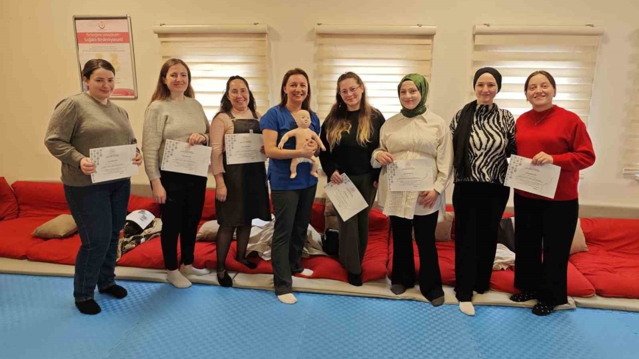 Menteşe Devlet Hastanesi’nde anne adayları bilgilendirildi