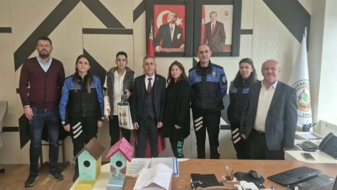 Kuş evleri Kütahya Orman Bölge Müdürlüğü’ne teslim edildi