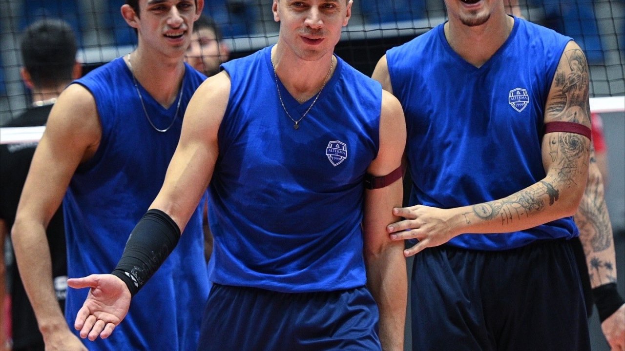 Altekma, Galatasaray deplasmanında