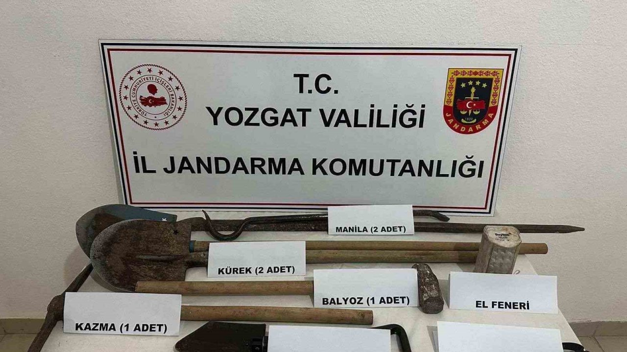 Yozgat’ta Kaçak kazı yapan baba oğula suçüstü yakalandı