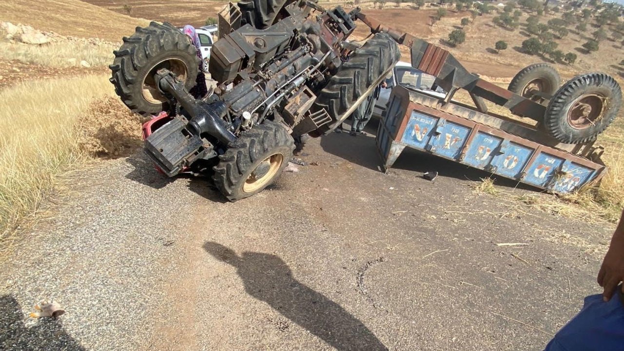 Diyarbakır’da traktör devrildi: 3 yaralı