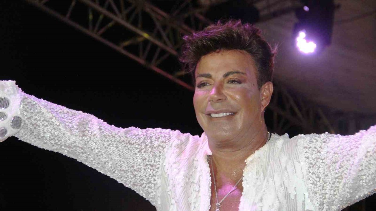 Fatih Ürek’in son durumuyla ilgili hastaneden açıklama: "Durumu kritik seyretmektedir"