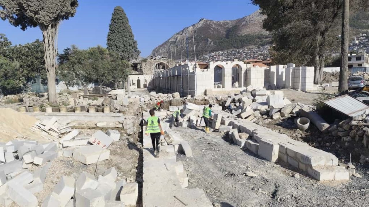 754 yıllık tarihi yapı Büyükşehir’le yükseliyor