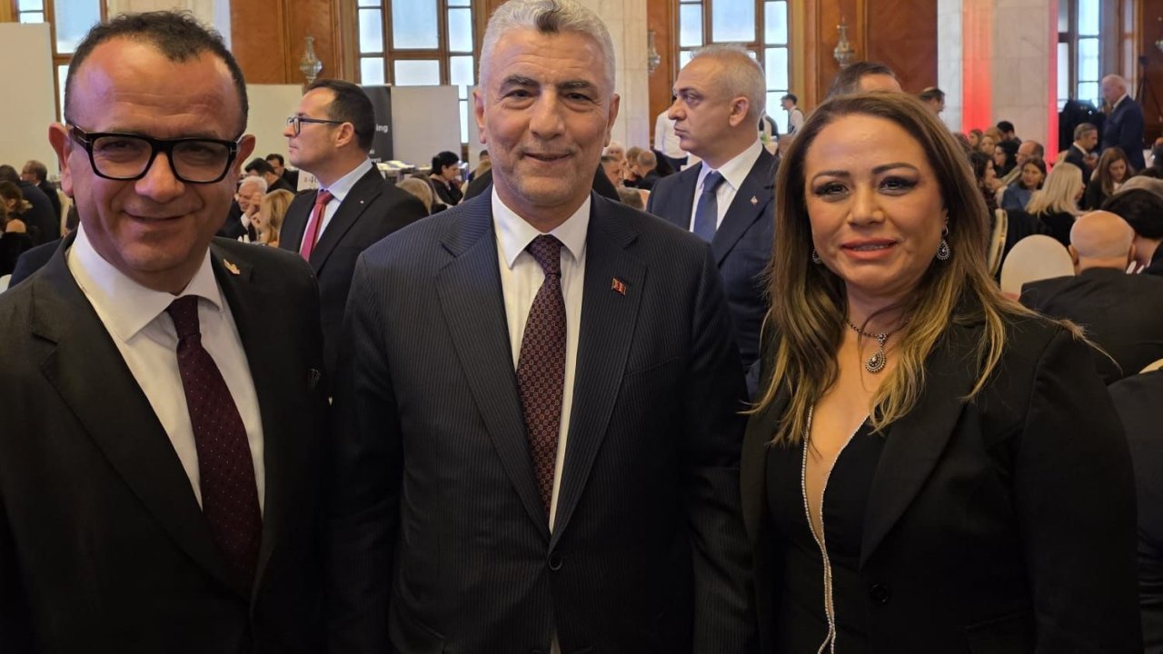 Prof. Dr. Aysun Bay’a "Avrupa’nın En Başarılı Türk Kadını" Ödülü