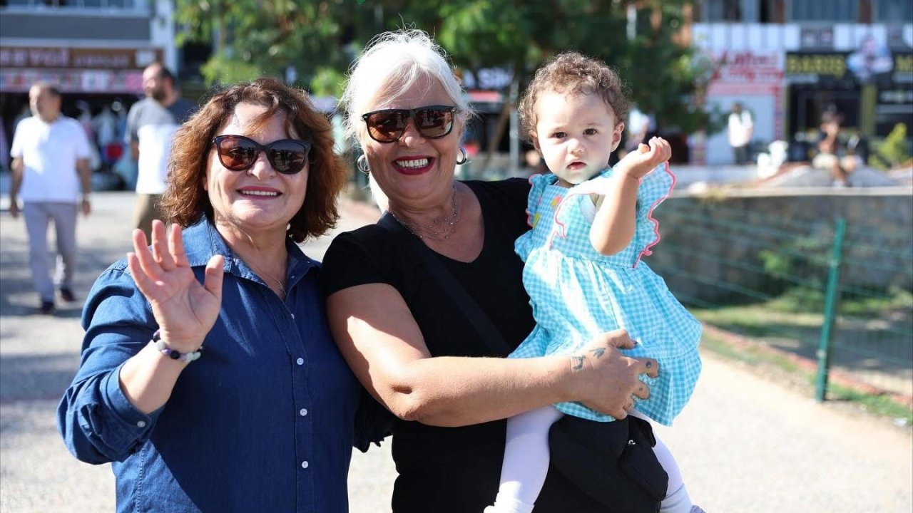 Başkan Gençay, Altınkum’da vatandaşlarla buluştu