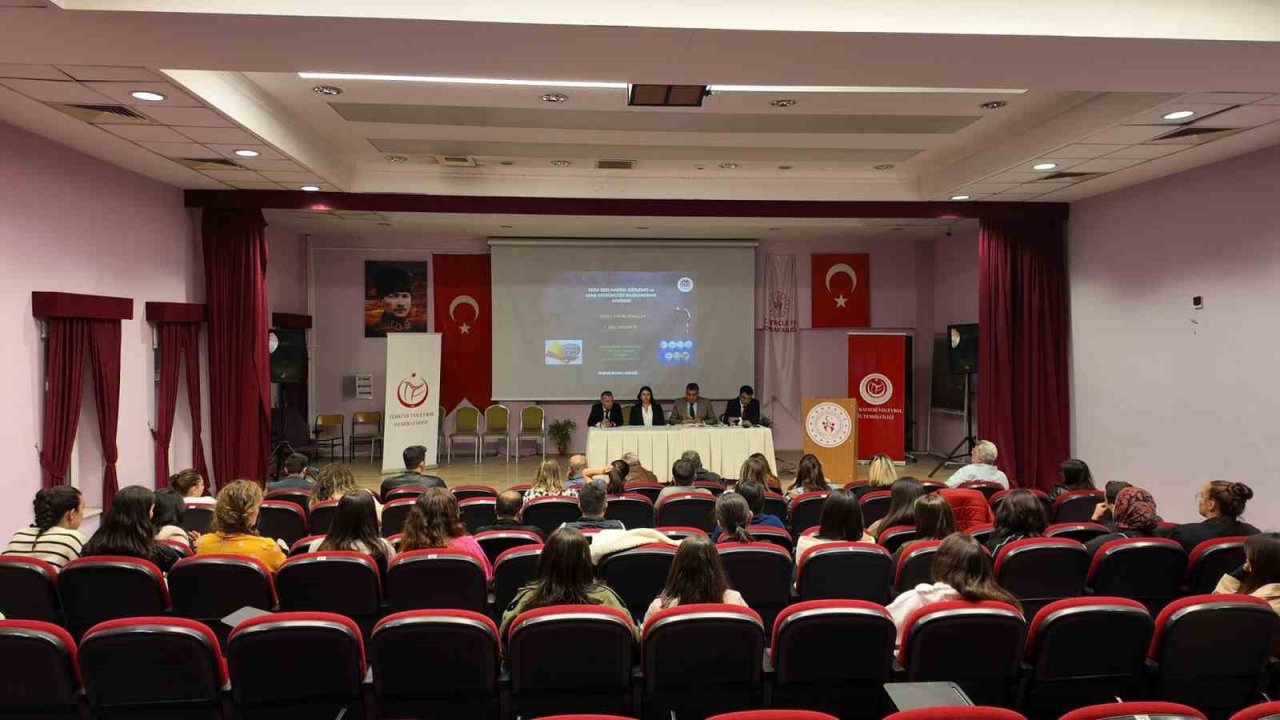 Kayseri’de voleybolun ilk yarısı değerlendirildi