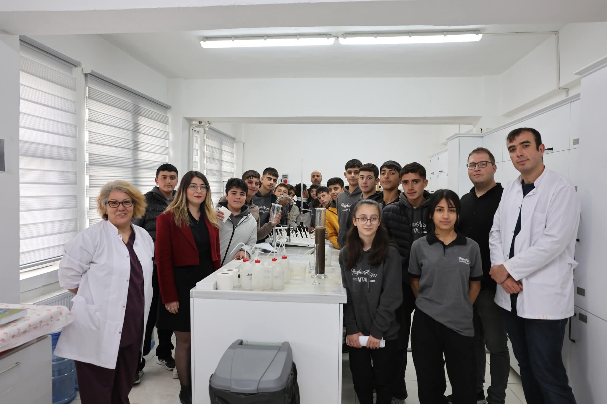 Kars Toprak Analiz Laboratuvarı’na Teknik Ziyaret