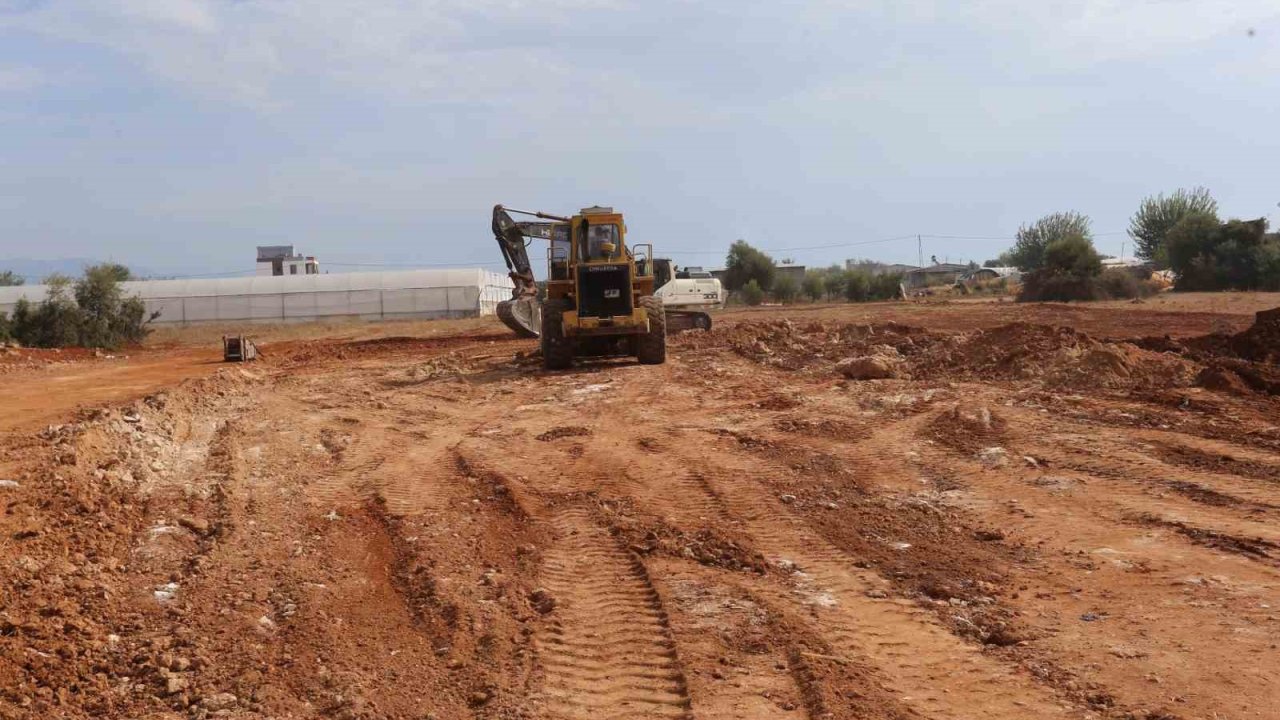 Kepez’in Zeytinlik Mahallesi’ne yeni pazar yeri geliyor