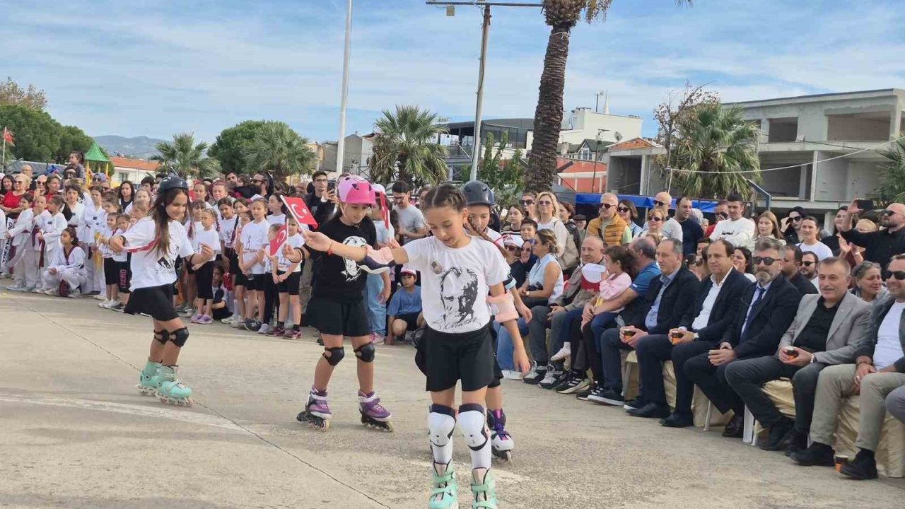 Burhaniye’de Gençlik ve Spor Festivali coşkusu yaşandı