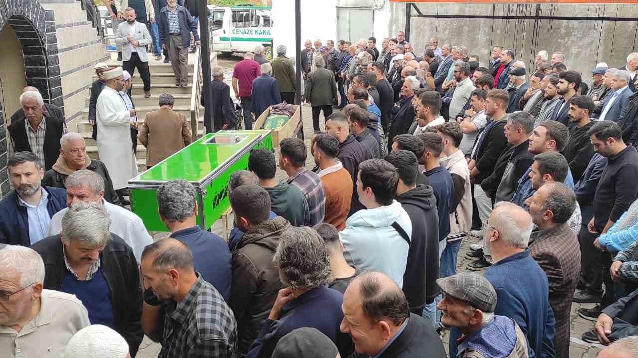 Babasının kaza kurşununa hedef olan oğul toprağa verildi