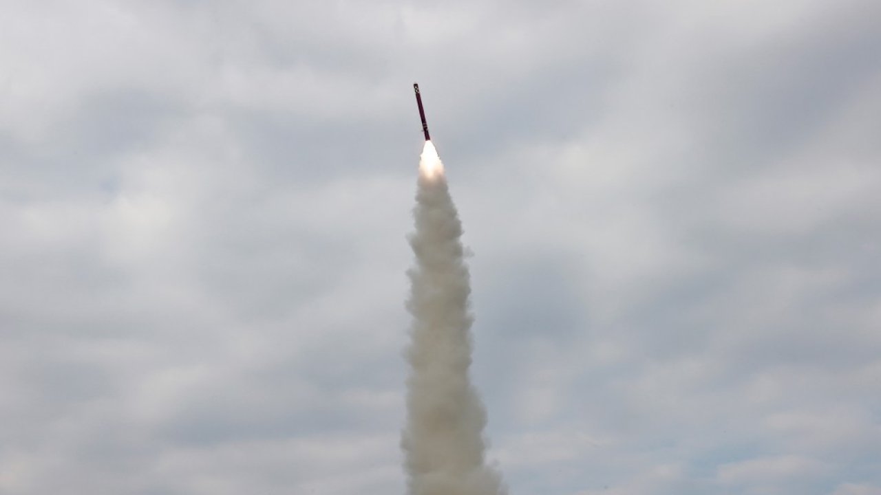 Trump’ın Güney Kore ziyaretinin hemen öncesinde Kuzey Kore’den yeni füze denemesi