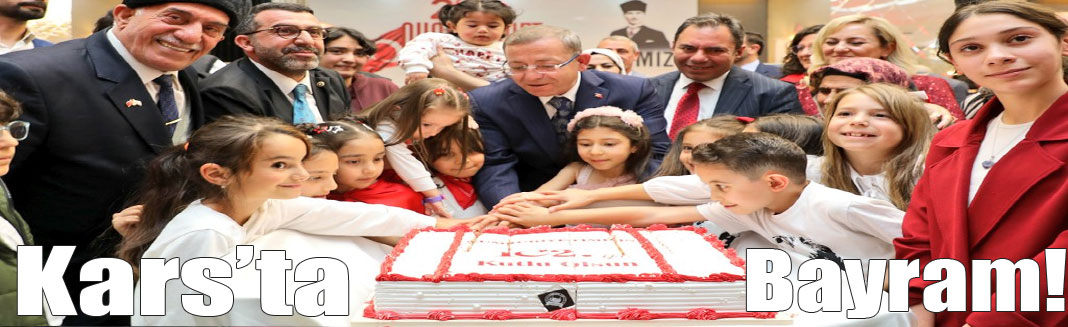 Kars’ta Cumhuriyet Bayramı onuruna kabul töreni düzenlendi