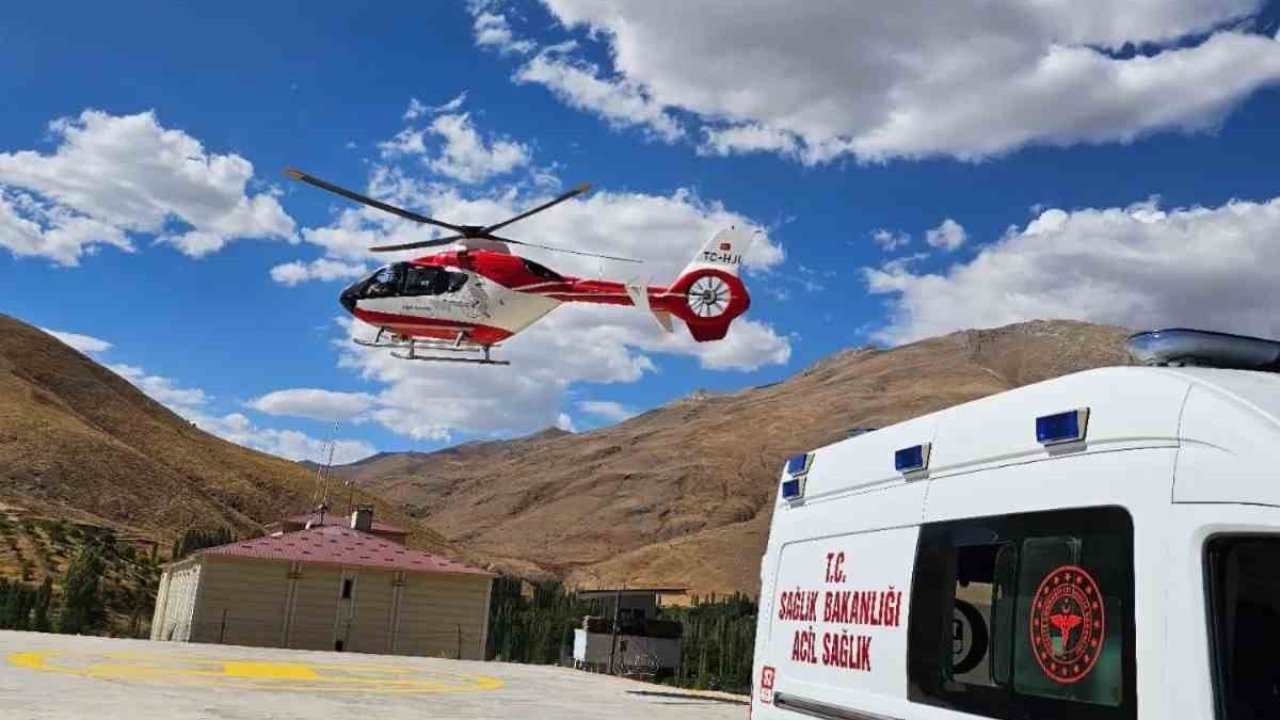 60 yaşındaki kalp hastası helikopter ambulansla Van’a sevk edildi