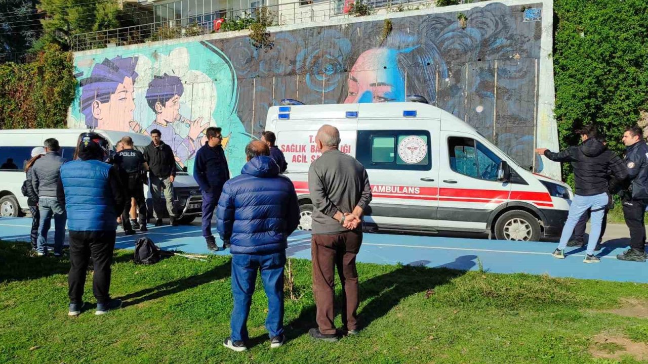 Sinop’ta denize giren kişi boğularak hayatını kaybetti