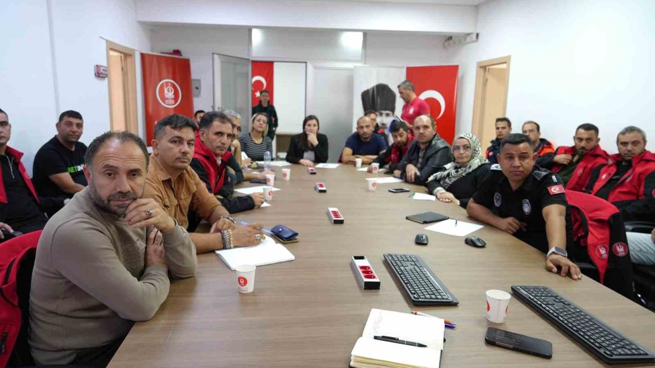 KEÇ-TİM ekibine AFAD akreditasyon eğitimi