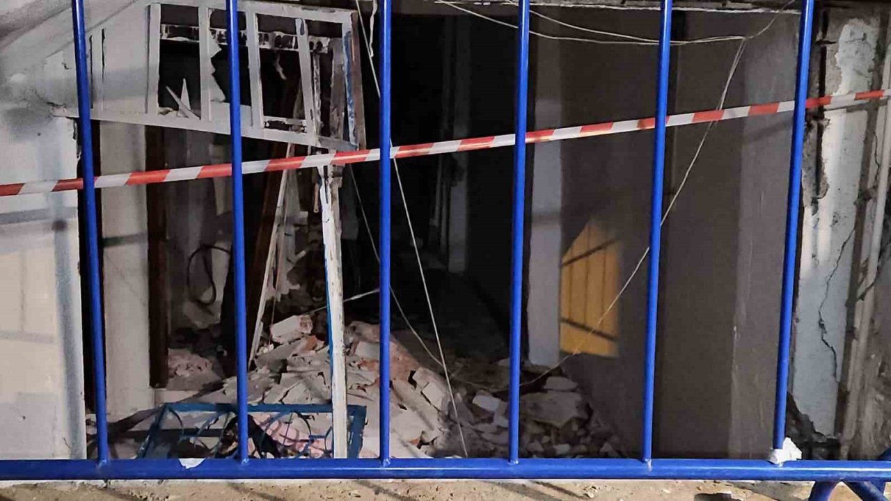 Bağcılar’da bodrum katta mutfak tüpü patladı: 3 yaralı