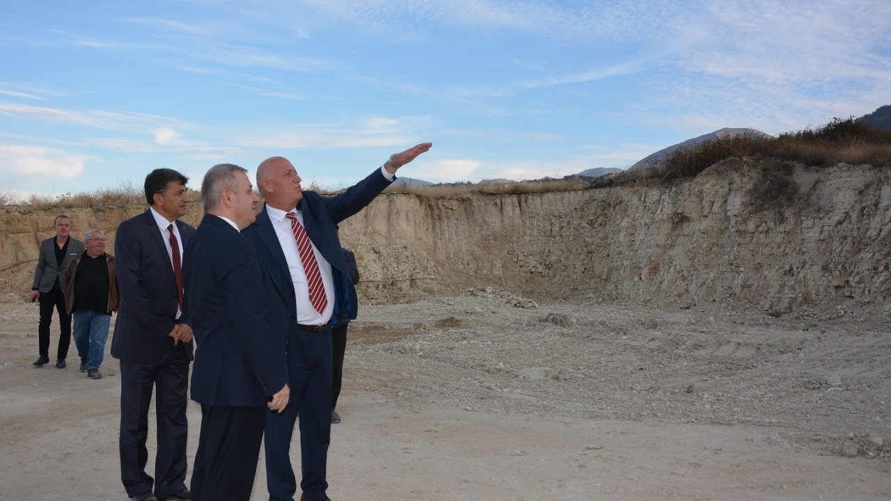 Başkan Kumral devam eden projeleri yerinde inceledi