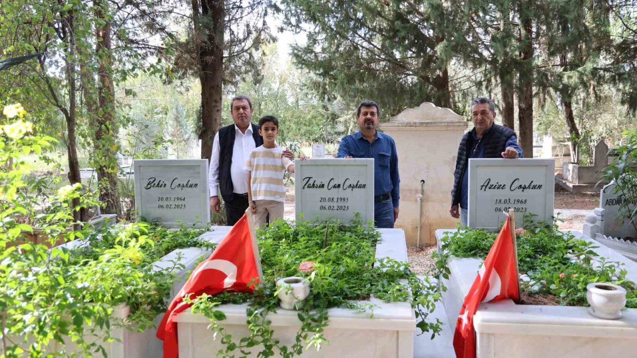 Alpargün Apartmanı’nda karar çıktı, hayatını kaybedenlerin yakınları kabir başlarında