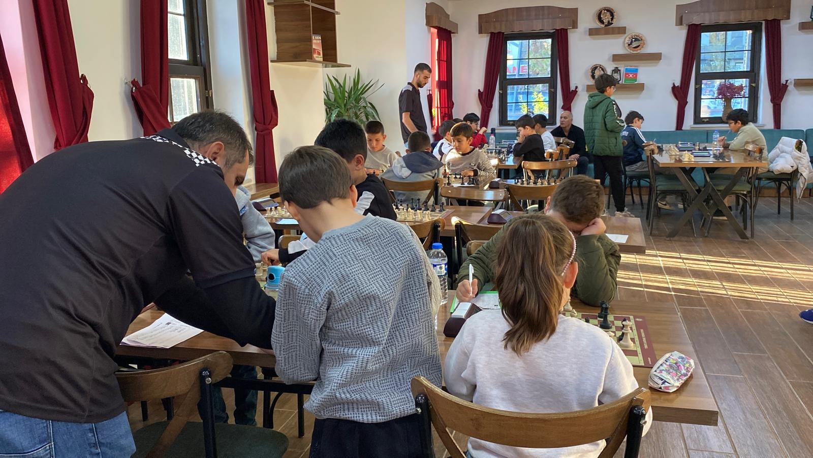 Kars'ta Sporcular Türkiye Finalleri İçin Ter Dökecek