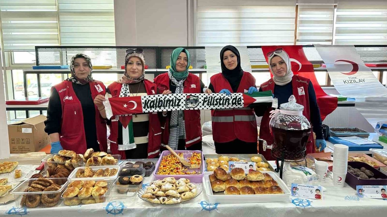 Atatürk Üniversitesi Özel Vakıf Okullarından Filistin’e destek