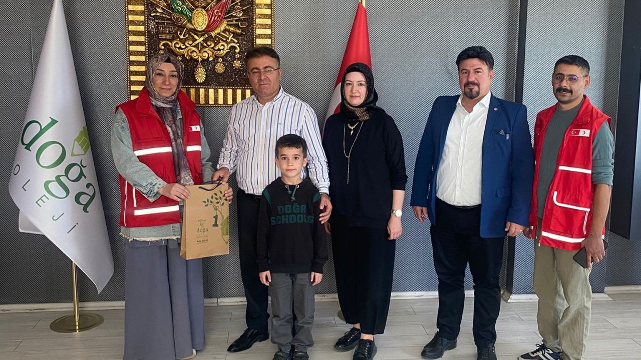 Küçük yüreklerden büyük iyilik