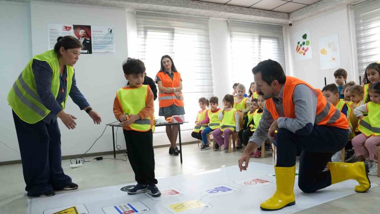 Osmangazi kreşlerinde miniklere iş güvenliği eğitimi