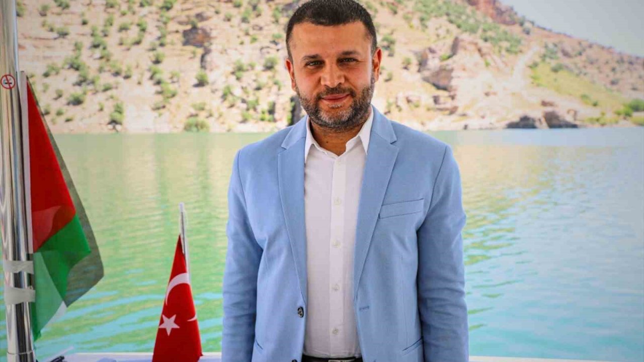 Eğil Belediyesinden üniversite öğrencilerine eğitim bursu desteği