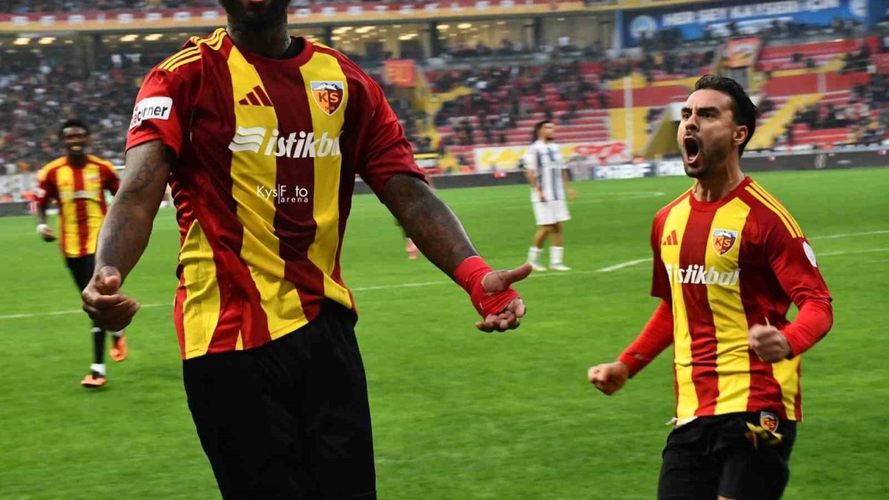Kayserispor ilk kez 1 maçta 3 gol attı