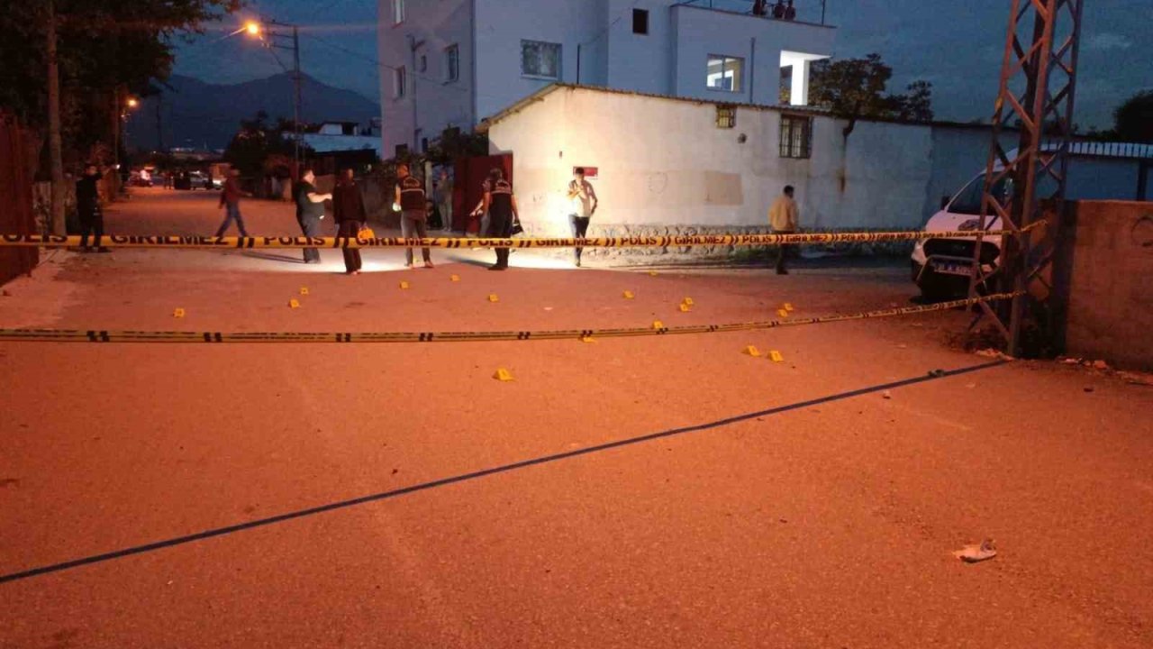 Sokak ortasındaki silahlı çatışmaya 7 tutuklama