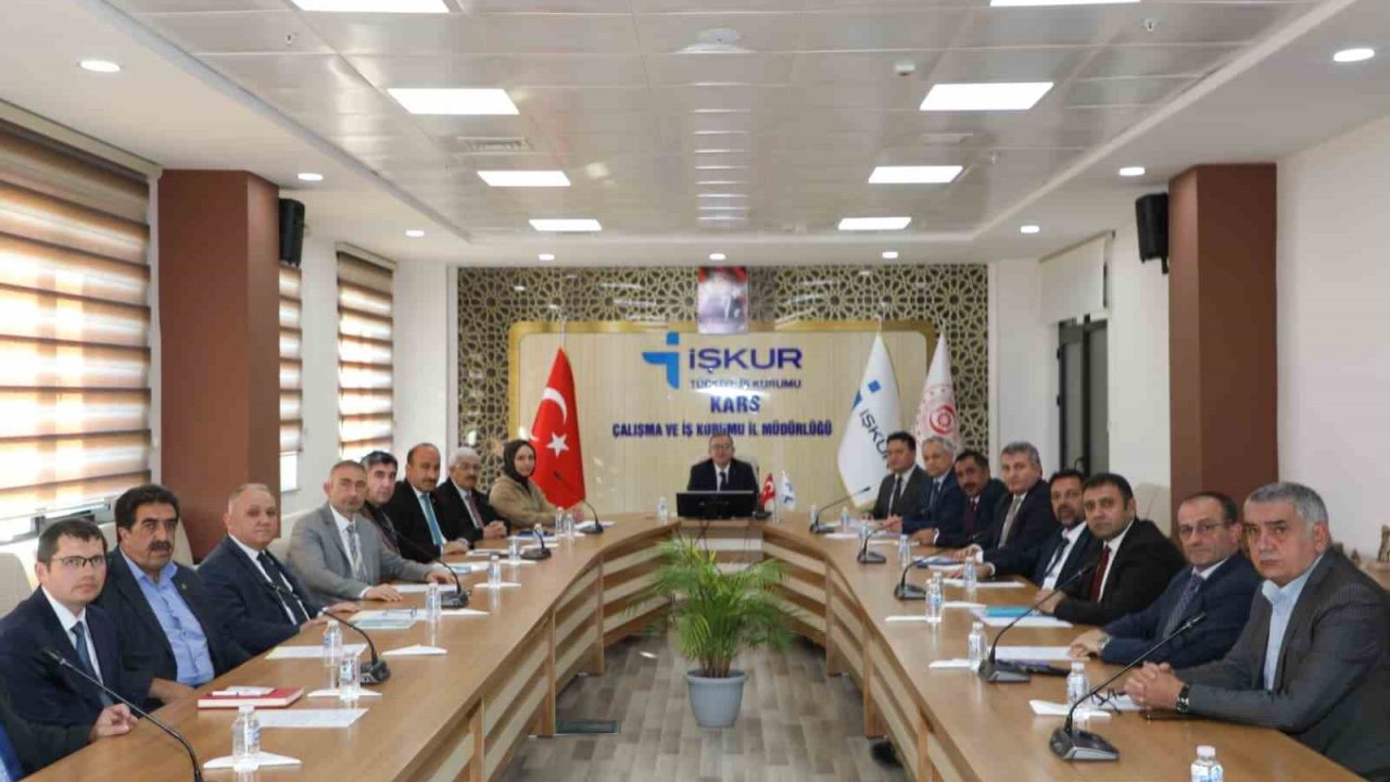 Kars’ta İl İstihdam ve Mesleki Eğitim Kurulu toplantısı yapıldı.