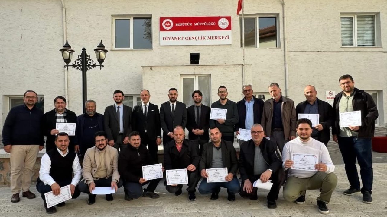 Bozüyük’te "Vaaz Becerilerini Geliştirme Hizmet İçi Eğitim Kursu" düzenlendi