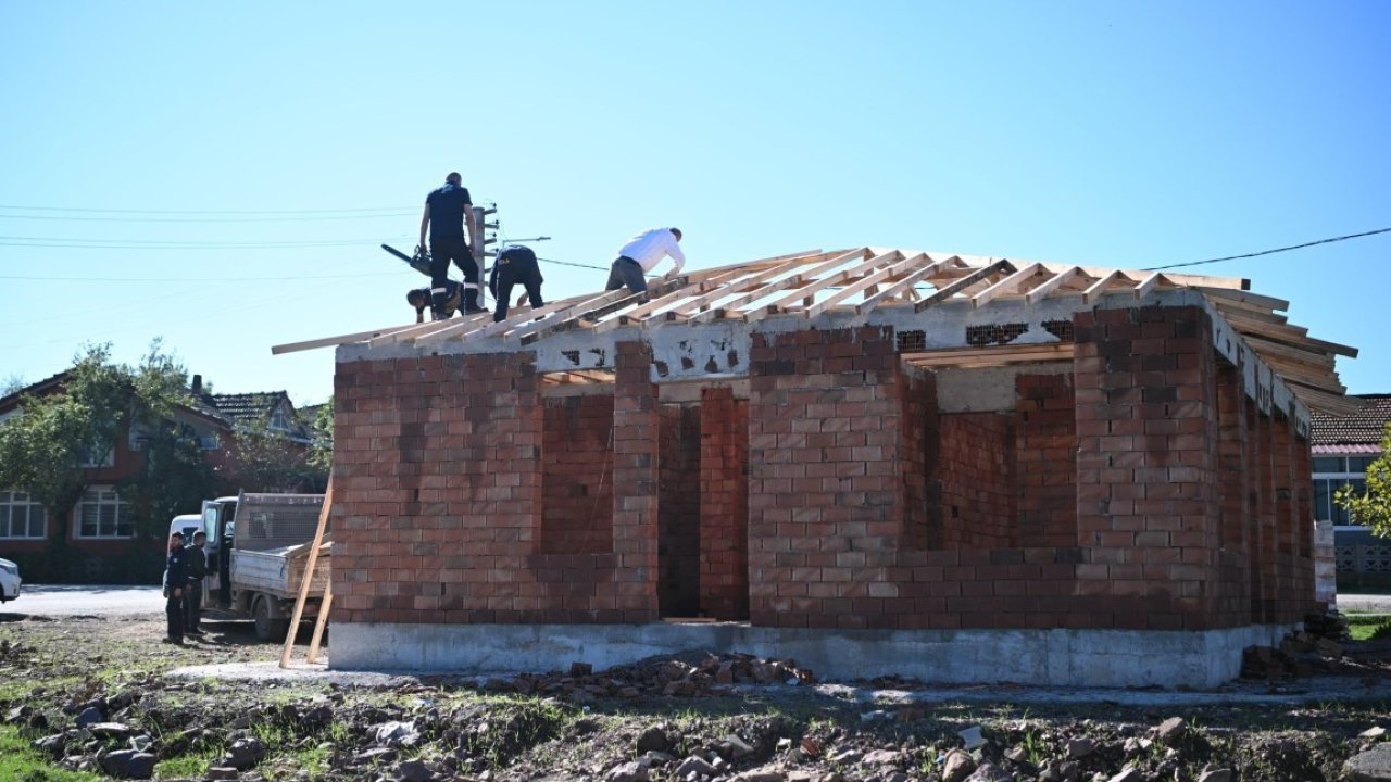 Sarımeşe’ye modern spor tesisi