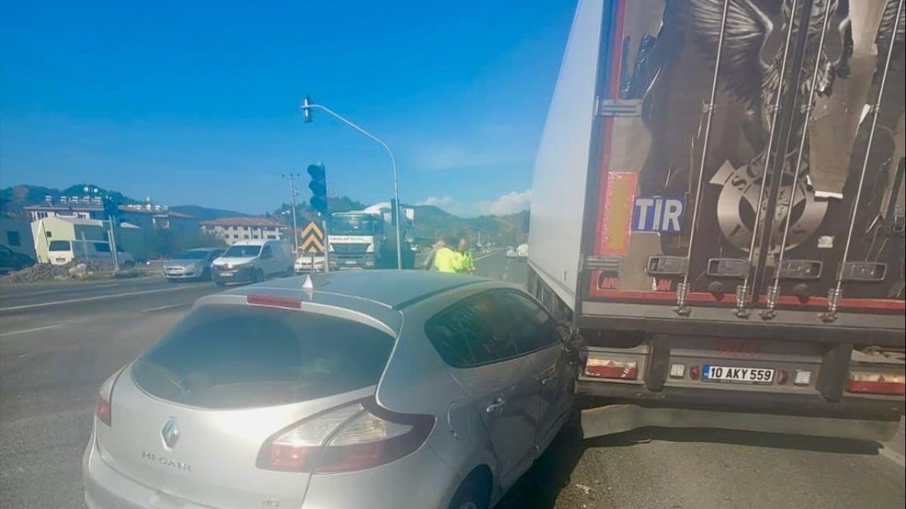 Ortaca Hak Kavşağı’nda trafik kazası: 1 yaralı