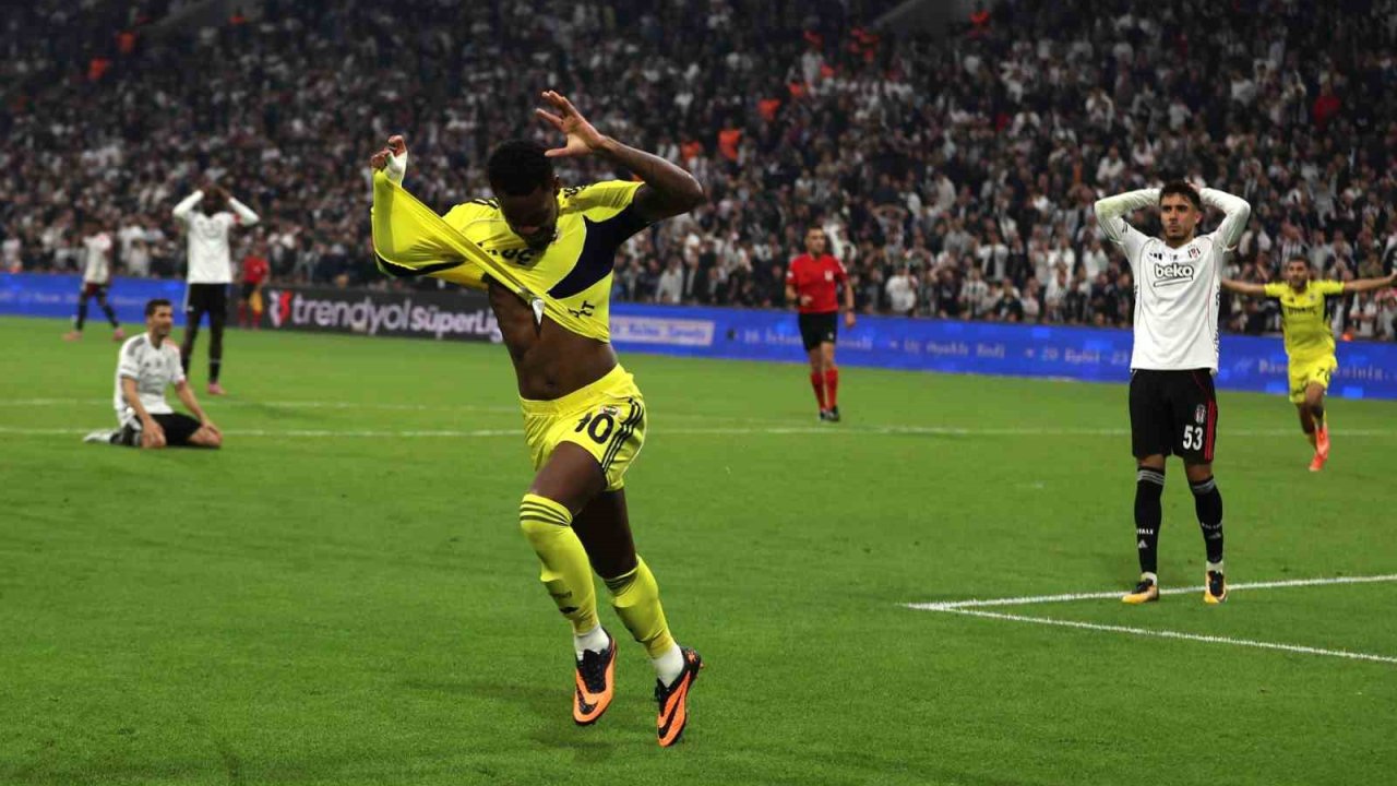 Jhon Duran: "En kısa sürede en iyi formuma ulaşmak için sabırsızlanıyorum"