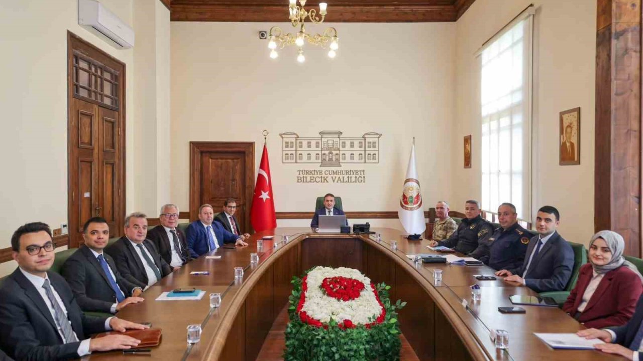 Bilecik’te asayiş ve güvenlik toplantısı gerçekleştirildi