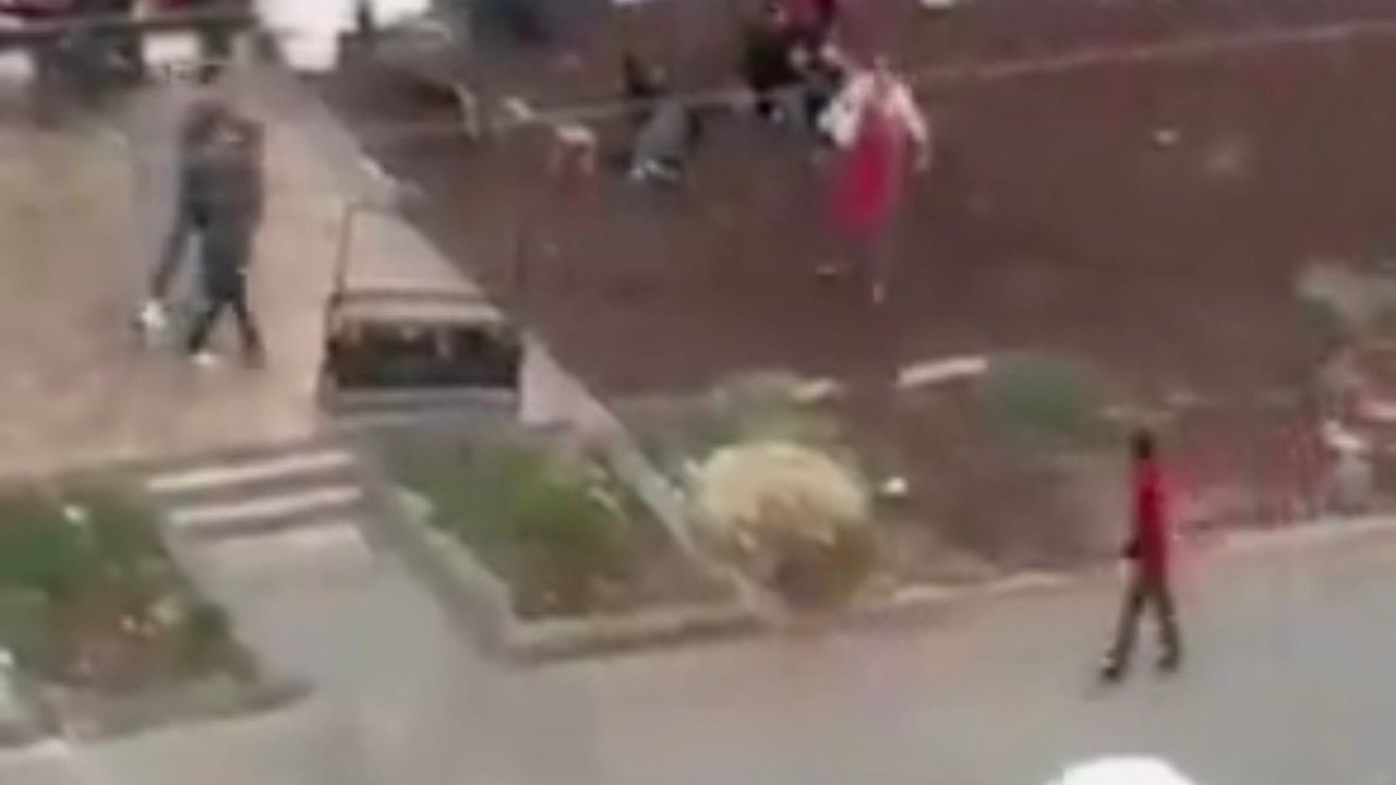 Diyarbakır’da 2 kişinin öldüğü silahlı kavga cep telefonu kamerasına yansıdı