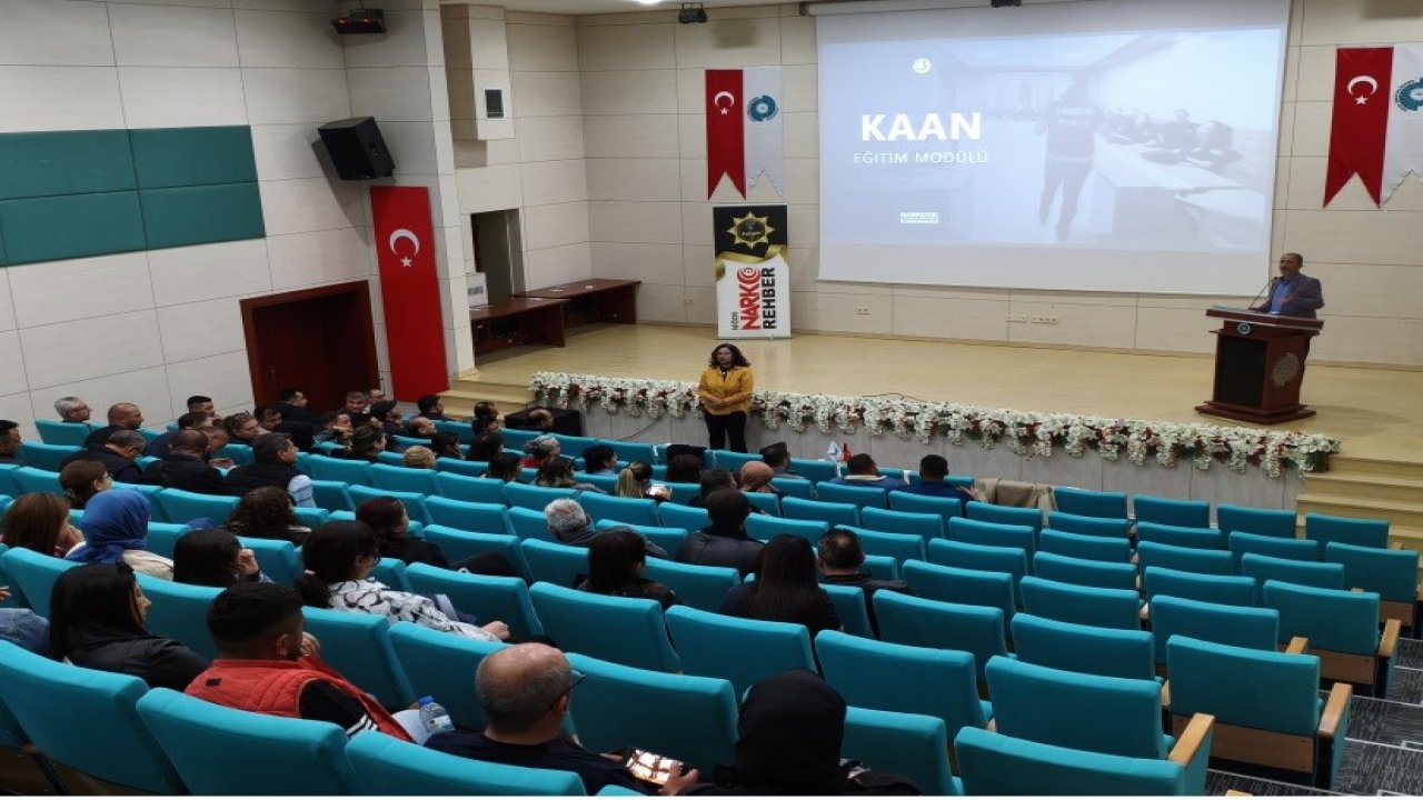 Niğde Emniyeti’nden uyuşturucuyla mücadelede etkin farkındalık faaliyetleri