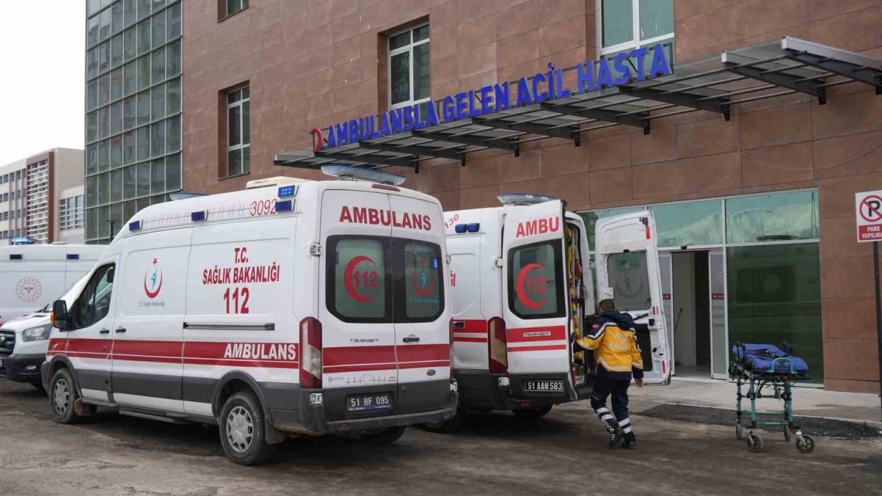 Niğde’de oto galeri önünde silahlı saldırı: 1 yaralı