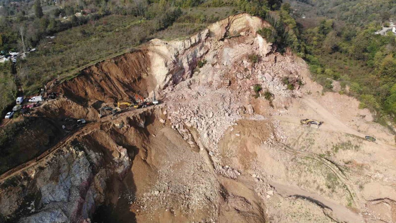 Ordu’da göçükte arama çalışmalarına ara verildi
